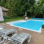 Сasa de vacaciones Szemes Balatonszárszó
