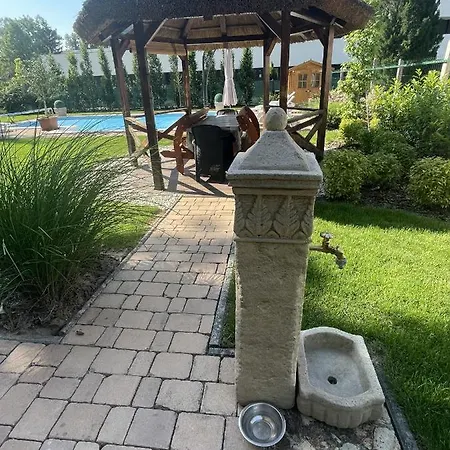 Szemes Tatil Evi Balatonszárszó