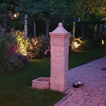Szemes Tatil Evi Balatonszárszó